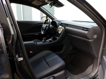 Lexus LBX